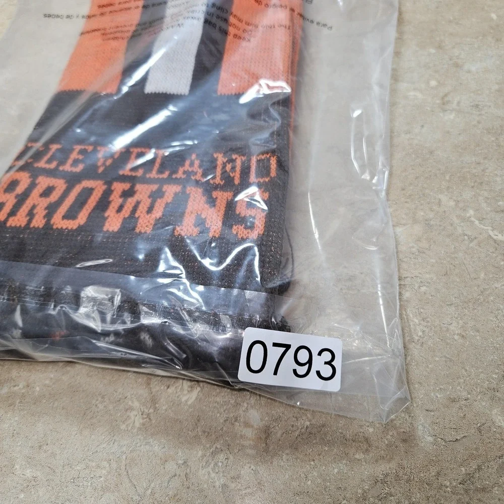 Cleveland Browns Scarf Mens Brown Orange NFL Football Knit Fringe Winter Warm‎